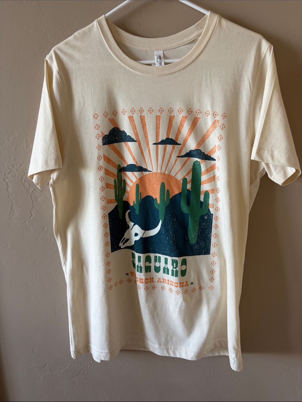 Graphic Desert Sunset Tee - Cream